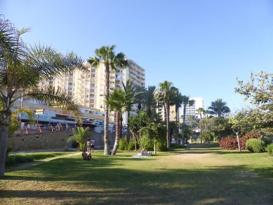 Estudio Nefeli Primera Linea Playa Amazing Views Benalmádena Esterno foto
